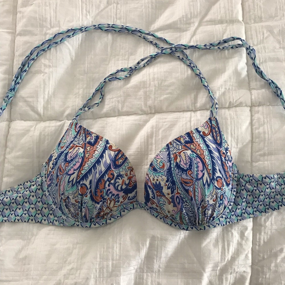 Victoria’s Secret bikini top!!